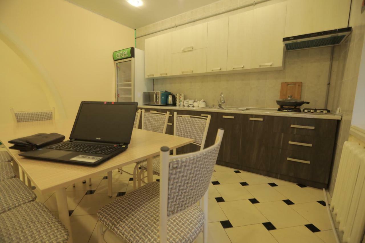 The Top Hostel Tashkent Exterior foto